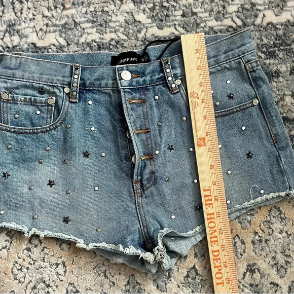 MINKPINK Shorts - Picture 6 of 7